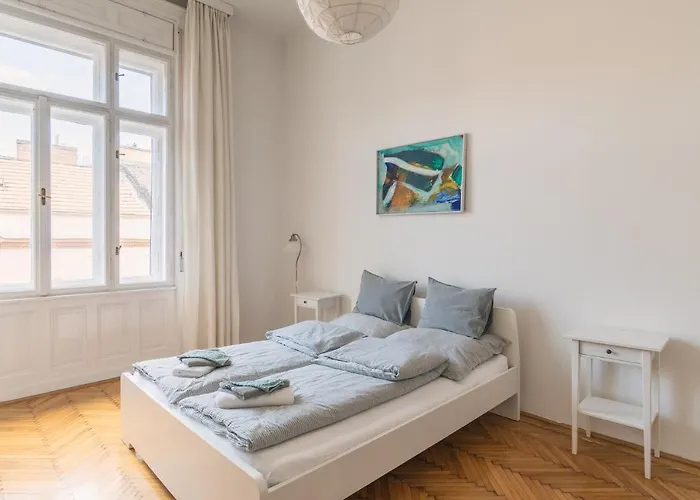 Sunny, Airy, Artsy & Authentic Loft With Balcony Apartament *